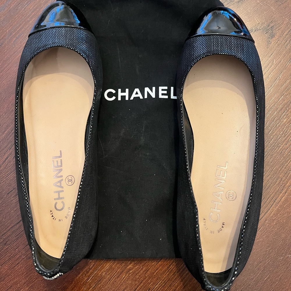 CHANEL Ballet Flats‎ Size 38.5